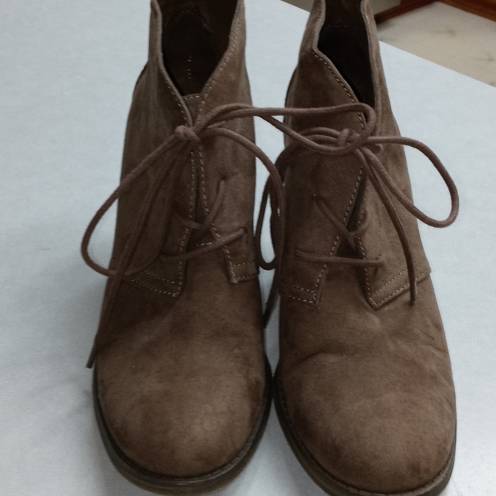 Mia Ankle Booties -  Size 7